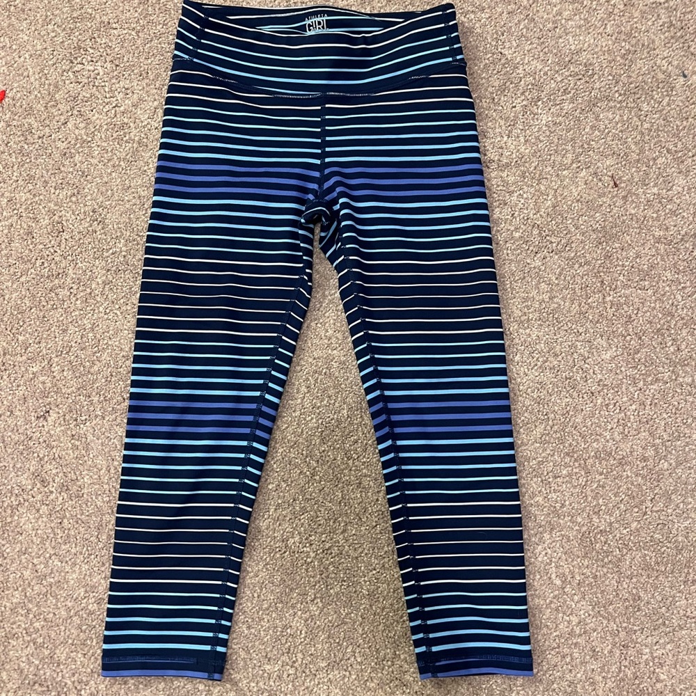 Athleta girl cropped leggings